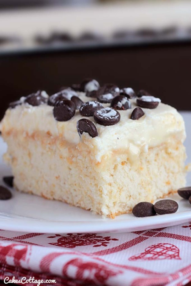 Cannoli Poke Cake Recipe Cakescottage