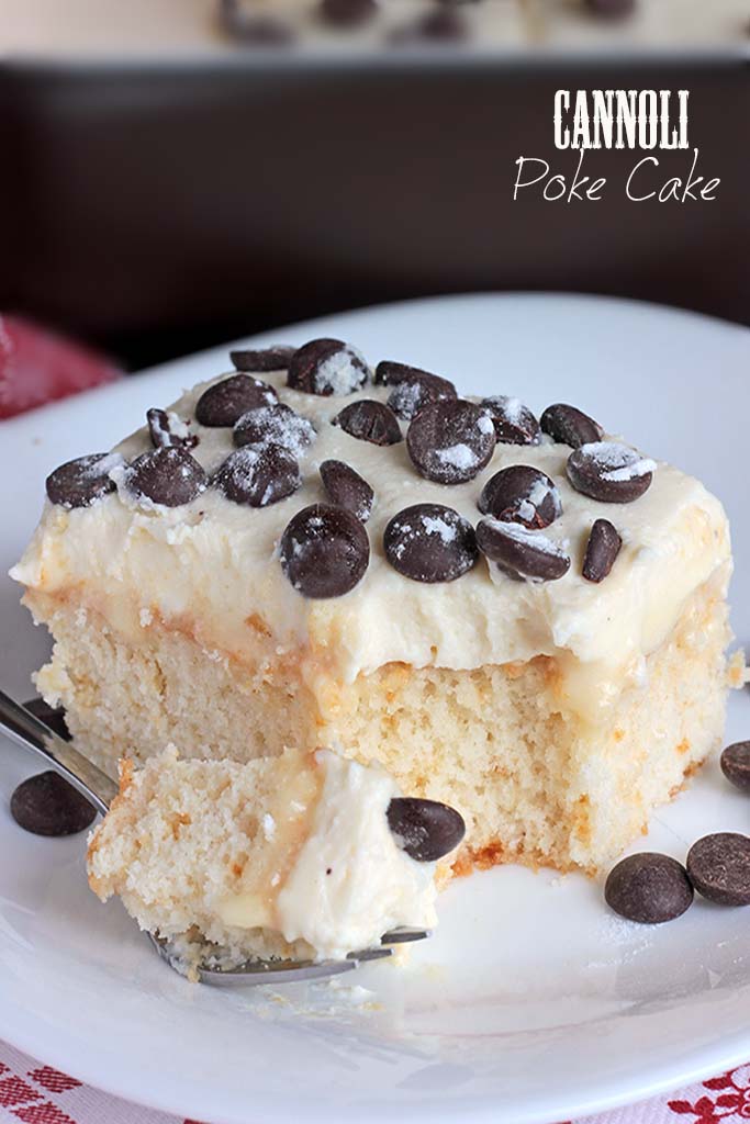 Do you like poke cakes? Try this white cake soaked in sweetened condensed milk and topped with an Ah-Mazing cannoli filling. #pokecake #cannoli