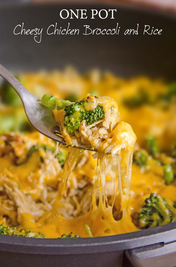 One-Pot Cheesy Chicken with Broccoli and Rice - Cakescottage