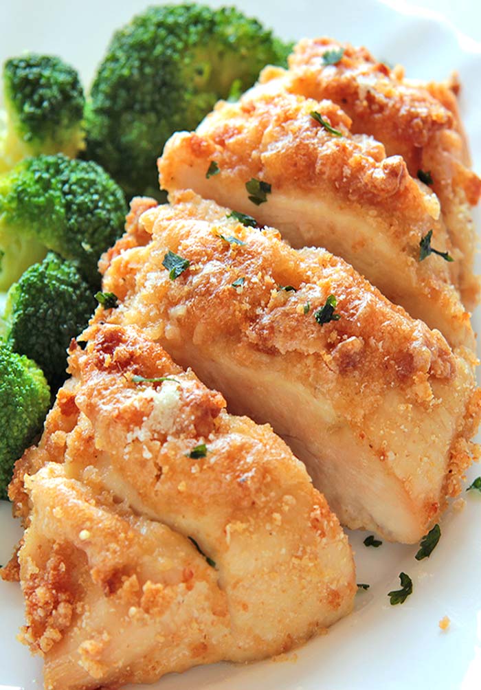 Baked Garlic Parmesan Chicken - Cakescottage