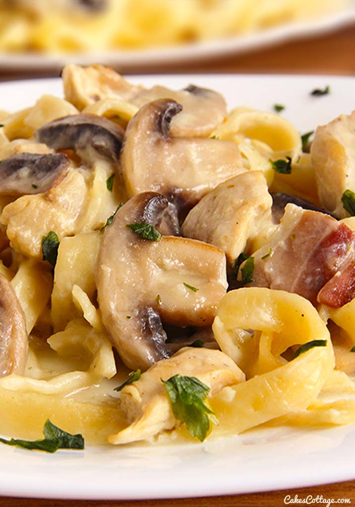 Fall has finally arrived. Creamy Chicken Mushroom Fettuccine is what you’ll need, folks. I hope this warms your belly as you celebrate fall!
