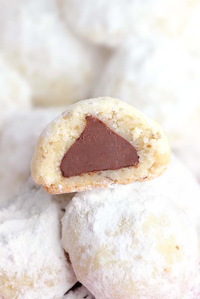 Hershey's Secret Kisses Cookies - Cakescottage