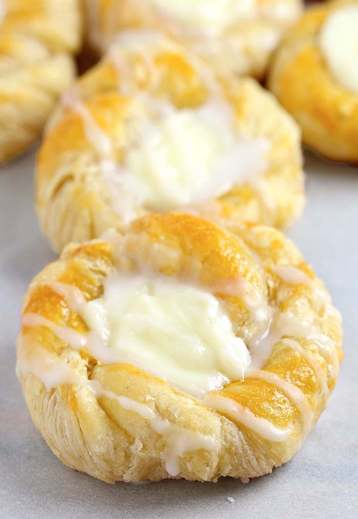 Easy Cream Cheese Danish - Cakescottage