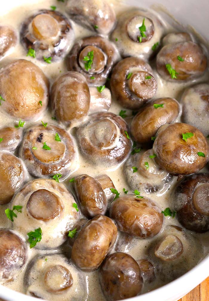 Creamy Garlic Mushrooms - Cakescottage