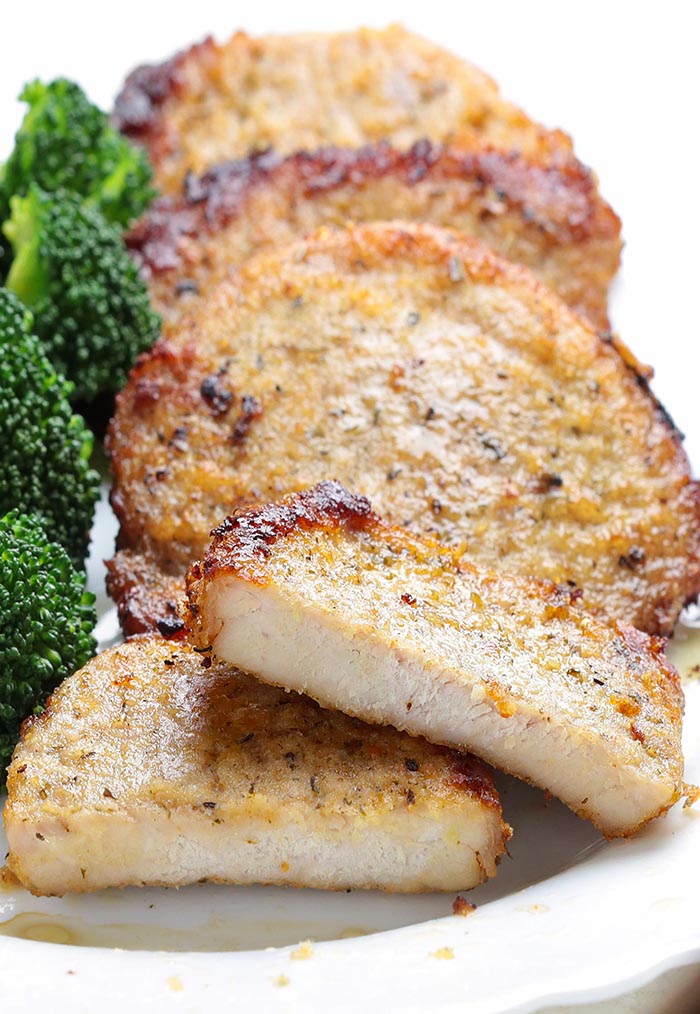 Baked Garlic Parmesan Pork Chops is one of those everyone-should-know-how-to-make recipes and somehow still rivals a restaurant-quality meal. It’s easy, juicy and delicious and comes together quickly. In fact, it’s hard to mess up!