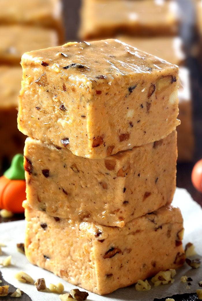 It's no trick – Pumpkin pie fudge is a quick, easy recipe that’s great to bring to a Halloween party, tailgate party or even Thanksgiving.