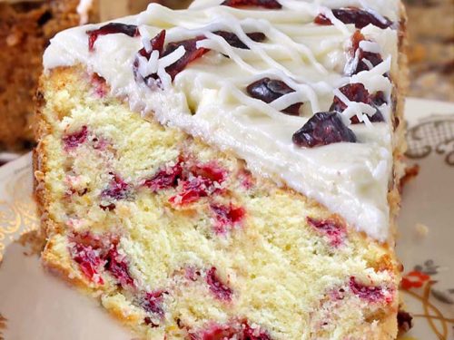 Cranberry Christmas Cake